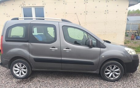 Peugeot Partner II рестайлинг 2, 2009 год, 390 000 рублей, 2 фотография