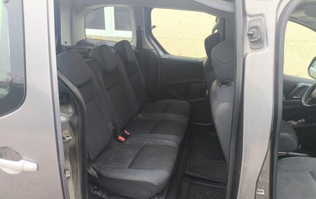 Peugeot Partner II рестайлинг 2, 2009 год, 390 000 рублей, 14 фотография