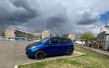 Honda Fit III, 2003 год, 320 000 рублей, 3 фотография
