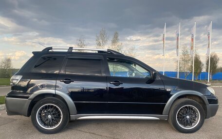 Mitsubishi Outlander III рестайлинг 3, 2005 год, 650 000 рублей, 2 фотография