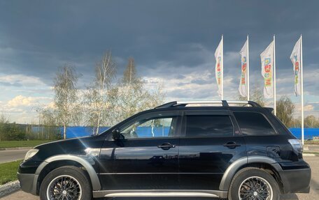 Mitsubishi Outlander III рестайлинг 3, 2005 год, 650 000 рублей, 3 фотография