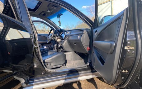 Mitsubishi Outlander III рестайлинг 3, 2005 год, 650 000 рублей, 11 фотография