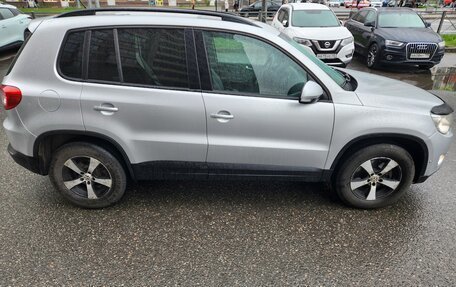 Volkswagen Tiguan I, 2010 год, 685 000 рублей, 2 фотография