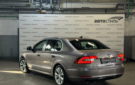 Skoda Superb III рестайлинг, 2013 год, 949 000 рублей, 7 фотография