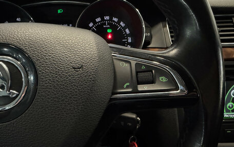 Skoda Superb III рестайлинг, 2013 год, 949 000 рублей, 19 фотография