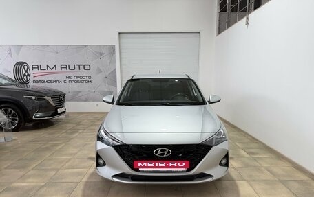 Hyundai Solaris II рестайлинг, 2021 год, 1 800 000 рублей, 3 фотография