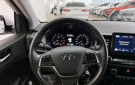 Hyundai Solaris II рестайлинг, 2021 год, 1 800 000 рублей, 11 фотография