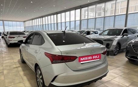 Hyundai Solaris II рестайлинг, 2021 год, 1 800 000 рублей, 6 фотография