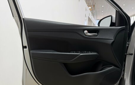 Hyundai Solaris II рестайлинг, 2021 год, 1 800 000 рублей, 26 фотография