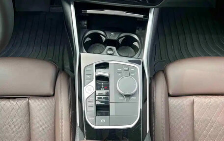 BMW 3 серия, 2024 год, 3 410 000 рублей, 9 фотография