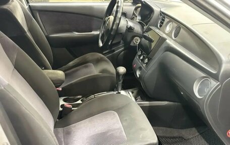 Mitsubishi Outlander III рестайлинг 3, 2004 год, 577 000 рублей, 8 фотография
