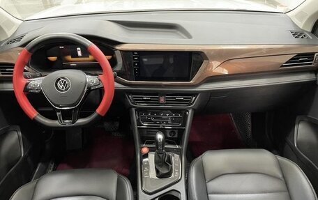 Volkswagen Tharu, 2022 год, 1 600 000 рублей, 7 фотография