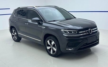 Volkswagen Tharu, 2022 год, 1 600 000 рублей, 2 фотография