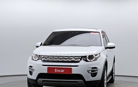 Land Rover Discovery Sport I рестайлинг, 2016 год, 1 732 000 рублей, 3 фотография