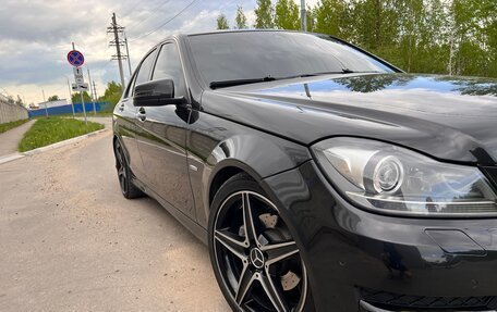 Mercedes-Benz C-Класс, 2011 год, 1 250 000 рублей, 4 фотография