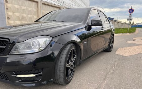 Mercedes-Benz C-Класс, 2011 год, 1 250 000 рублей, 5 фотография