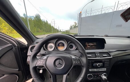 Mercedes-Benz C-Класс, 2011 год, 1 250 000 рублей, 13 фотография