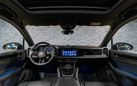 Porsche Cayenne III, 2026 год, 18 390 000 рублей, 8 фотография