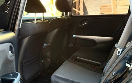 Honda Stream II, 2012 год, 1 050 000 рублей, 18 фотография
