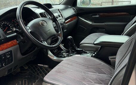Toyota Land Cruiser Prado 120 рестайлинг, 2007 год, 2 500 000 рублей, 3 фотография