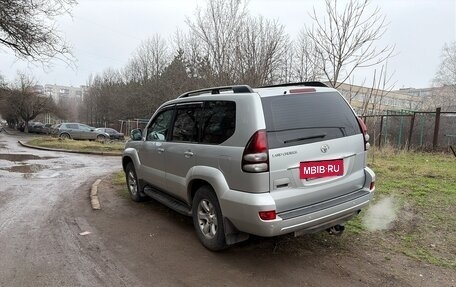 Toyota Land Cruiser Prado 120 рестайлинг, 2007 год, 2 500 000 рублей, 2 фотография