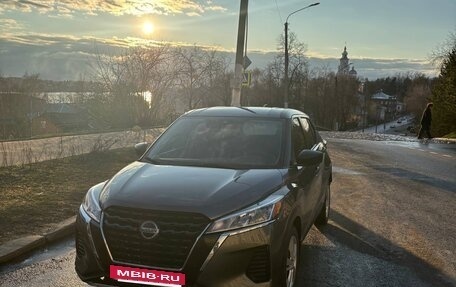 Nissan Kicks I, 2021 год, 1 650 000 рублей, 2 фотография