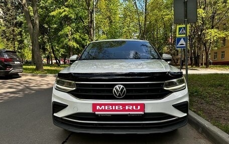 Volkswagen Tiguan II, 2021 год, 2 250 000 рублей, 5 фотография