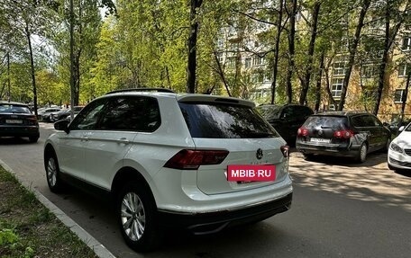 Volkswagen Tiguan II, 2021 год, 2 250 000 рублей, 4 фотография