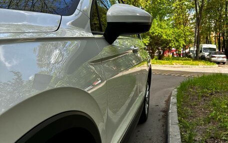 Volkswagen Tiguan II, 2021 год, 2 250 000 рублей, 10 фотография