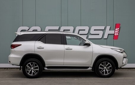 Toyota Fortuner II, 2019 год, 3 999 000 рублей, 5 фотография