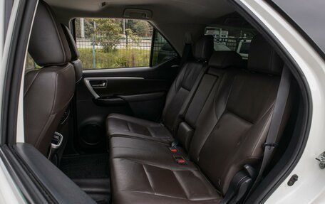 Toyota Fortuner II, 2019 год, 3 999 000 рублей, 16 фотография