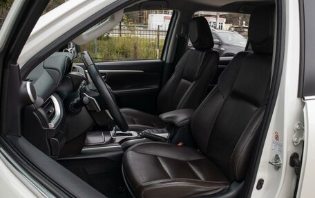 Toyota Fortuner II, 2019 год, 3 999 000 рублей, 17 фотография