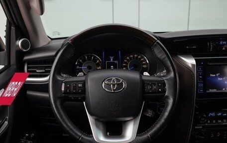 Toyota Fortuner II, 2019 год, 3 999 000 рублей, 20 фотография