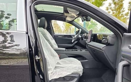 Volkswagen Tiguan, 2026 год, 4 420 000 рублей, 14 фотография