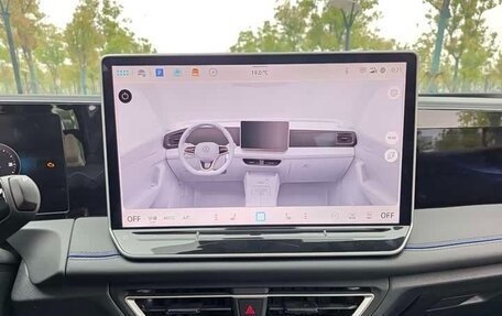 Volkswagen Tiguan, 2026 год, 4 420 000 рублей, 20 фотография