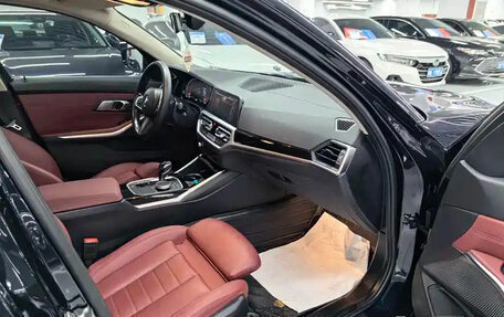 BMW 3 серия, 2022 год, 2 300 000 рублей, 8 фотография