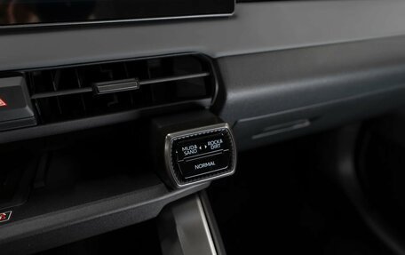 Toyota RAV4, 2025 год, 4 020 000 рублей, 22 фотография