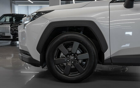 Toyota RAV4, 2025 год, 4 020 000 рублей, 23 фотография
