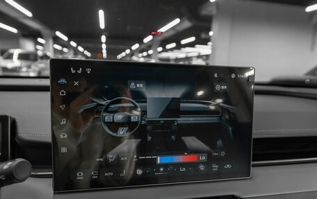 Toyota RAV4, 2025 год, 4 020 000 рублей, 16 фотография