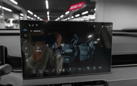 Toyota RAV4, 2025 год, 4 020 000 рублей, 17 фотография