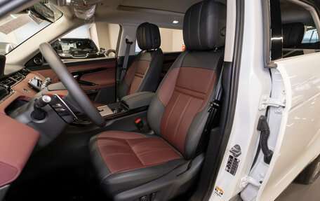 Land Rover Range Rover Evoque II, 2025 год, 5 820 000 рублей, 9 фотография