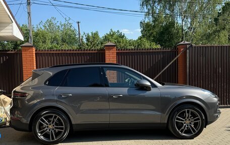 Porsche Cayenne III, 2020 год, 10 900 000 рублей, 2 фотография