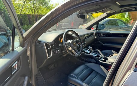Porsche Cayenne III, 2020 год, 10 900 000 рублей, 4 фотография