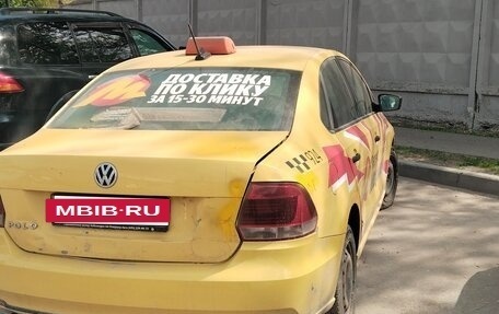 Volkswagen Polo VI (EU Market), 2019 год, 360 000 рублей, 2 фотография