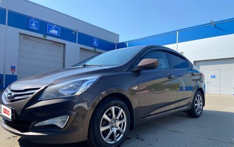 Hyundai Solaris II рестайлинг, 2015 год, 790 000 рублей, 13 фотография