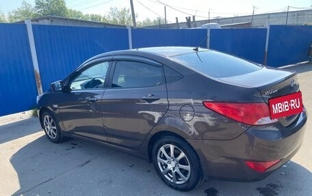 Hyundai Solaris II рестайлинг, 2015 год, 790 000 рублей, 11 фотография