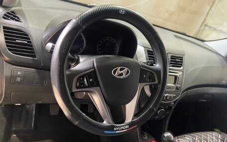 Hyundai Solaris II рестайлинг, 2015 год, 790 000 рублей, 9 фотография