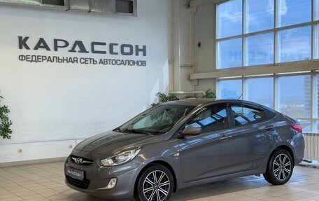 Hyundai Solaris II рестайлинг, 2013 год, 930 000 рублей, 1 фотография
