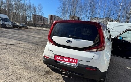 KIA Soul III, 2020 год, 1 680 000 рублей, 6 фотография