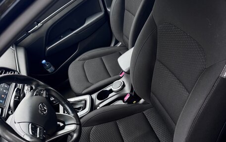 Hyundai Elantra VI рестайлинг, 2020 год, 1 850 000 рублей, 8 фотография
